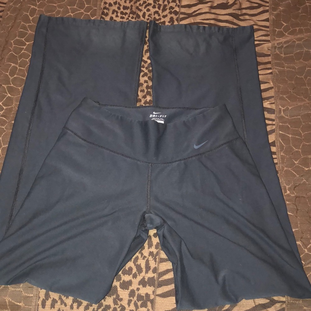 Nike yoga pants